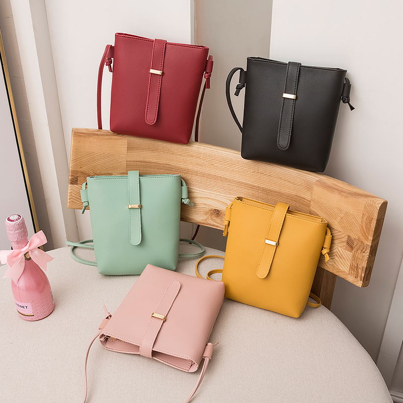 Foreign Trade Wholesale Small Bag, Popular on Women's Network, Popular Belt Decoration, Versatile Small Square Bag, Simple and Casual One Shoulder Mobile Bag