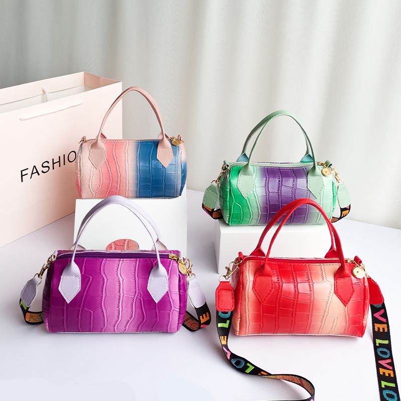 Cross border wholesale pillow bags, fashionable trend, mini color contrastpuGradient Handbag Foreign Trade Fashion One Shoulder Diagonal Straddle Bag